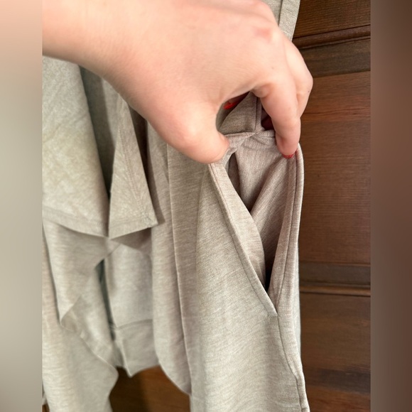 Anthropologie Light Tan Sleeveless Vest Cardigan by Mono B 🧸 - Picture 7 of 9